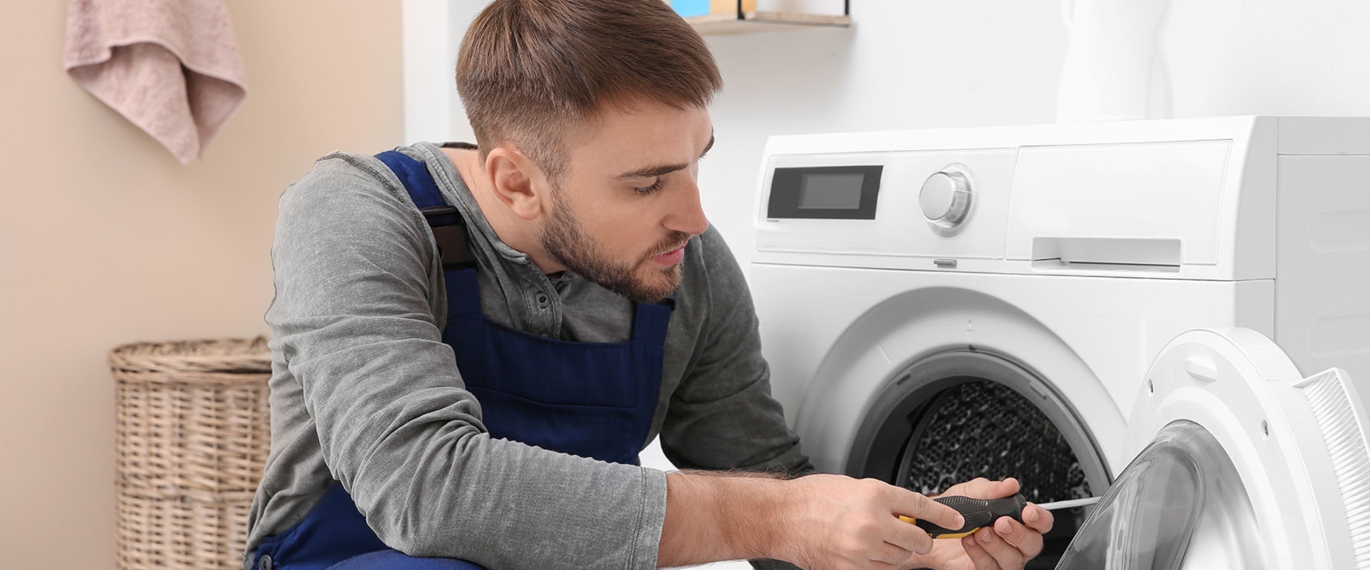 When should a washing machine be replaced?